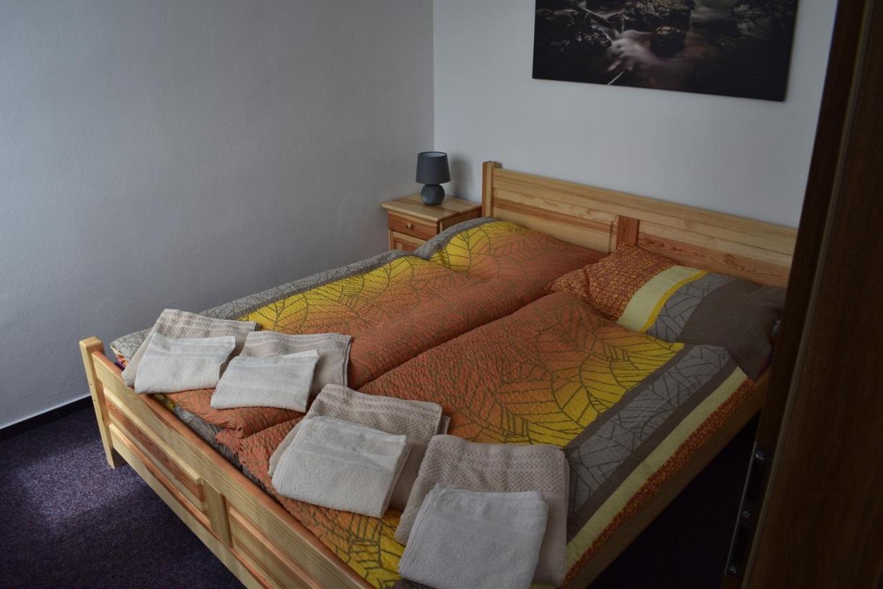 Apartmany Kubova Huť Exteriör bild