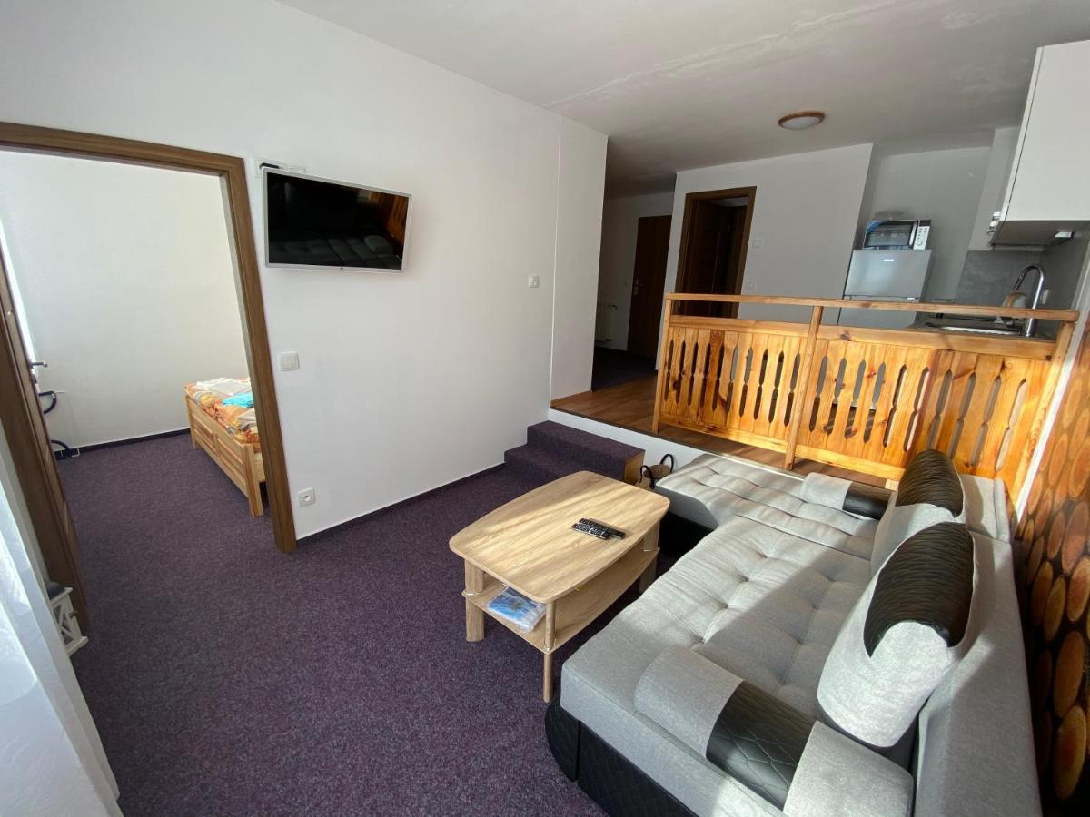 Apartmany Kubova Huť Exteriör bild
