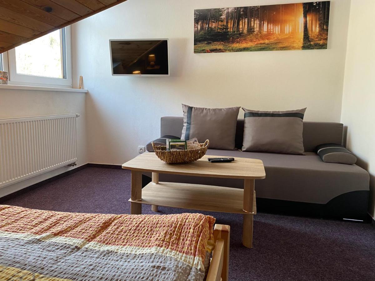 Apartmany Kubova Huť Exteriör bild